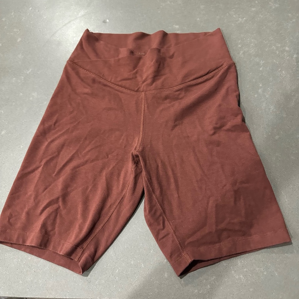Criss Cross Waistband Biker Shorts